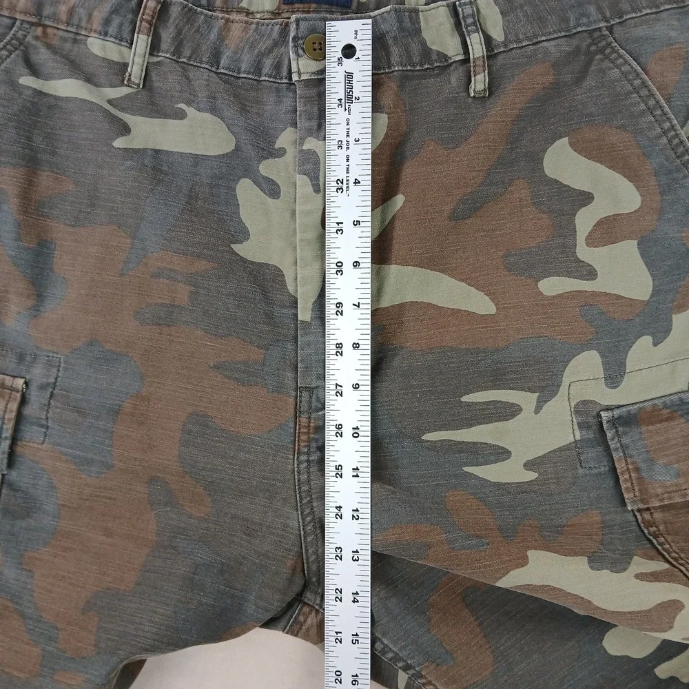 Levi‎ Strauss 40x9 Mens Cargo Shorts Camo Pockets Has Defect Levis